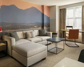 Residence Inn by Marriott Irvine John Wayne Airport/Orange County - Irvine - Sala de estar
