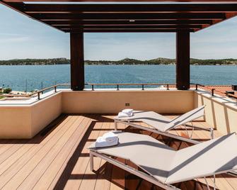 Armerun Heritage Hotel & Residences - Šibenik - Balcony