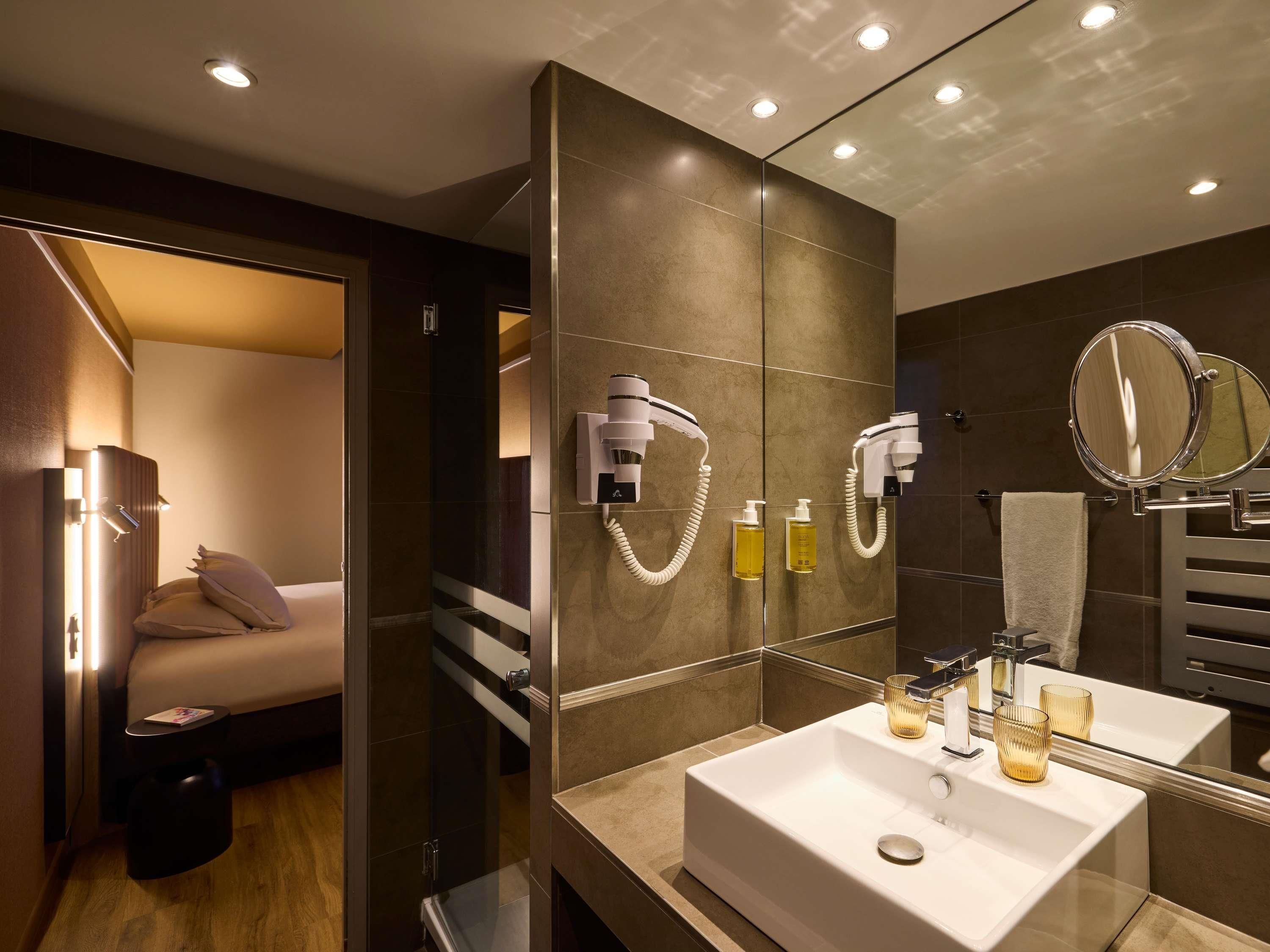 You Hotel de France Valence - Handwritten Collection - ואלנס - חדר שינה