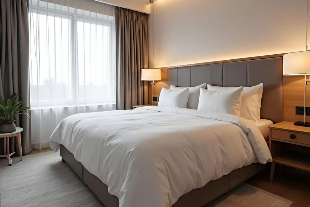 Ayushmaan - Premium - Jabalpur - Slaapkamer