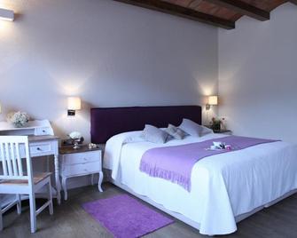Hotel Rural Can Vila - Sant Esteve de Palautordera - Bedroom