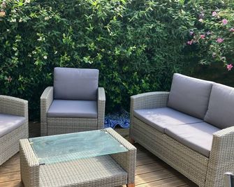 Quiet country house 4 persons - Combourg - Innenhof