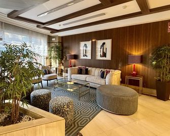 Hotel Derby Sevilla - เซบีญา - แผนกต้อนรับส่วนหน้า