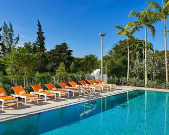 Aloft Miami Airport - Miami - Pool