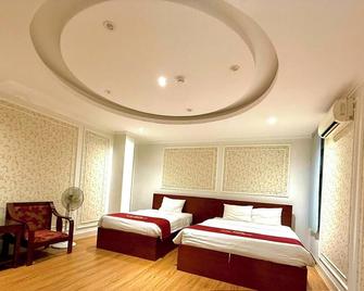 New Amely Hotel - Hanoi - Bedroom