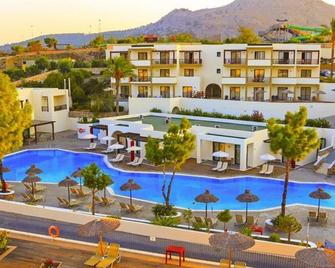Labranda Miraluna Village - Kiotari - Piscina
