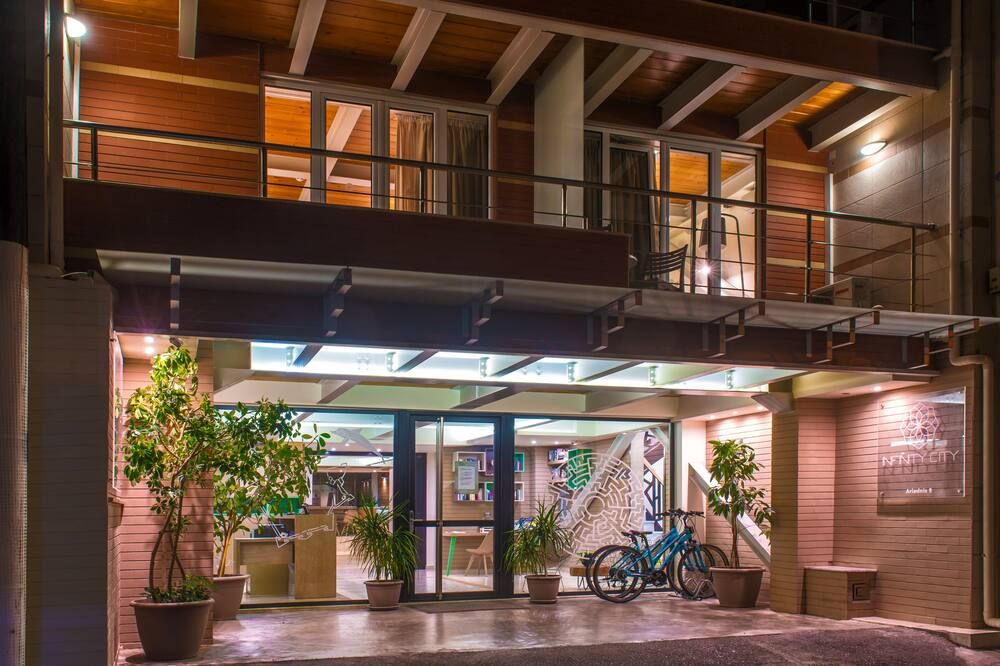 Infinity City Boutique Hotel - הרקליון - בניין