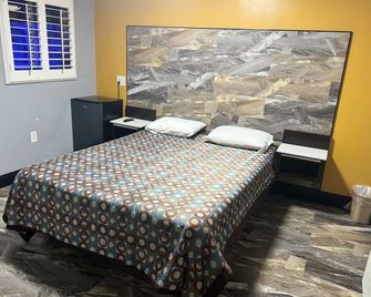 Bob's Motel - Commerce - Schlafzimmer