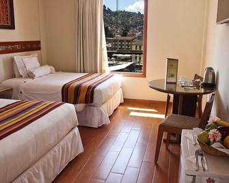 Taypikala Hotel Cusco - Cusco - Bedroom