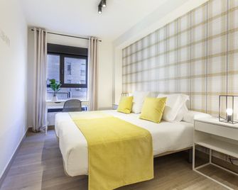 Antonio Lopez en Madrid - Madrid - Bedroom