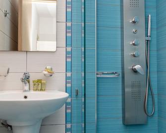Naxos superior quadruple studio depis place - Naxos - Baño