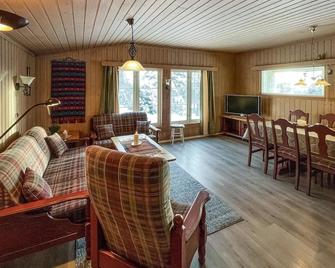 Awesome Home In Trysil With Wifi - Innbygda - Living room