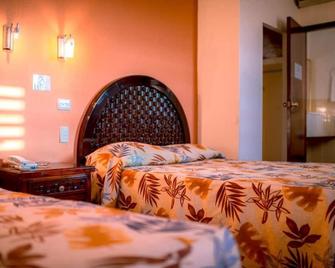 Hotel Los Girasoles - Tepic - Slaapkamer