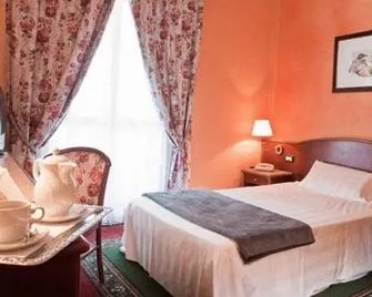 Hotel Poli - Castelnovo di Sotto