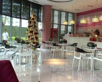 Azure Urban Resort Residences - Manila - Restaurante
