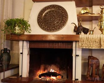 Rodopi Hotel - Komotini - Vybavení pokoje