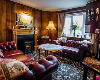 Orchard Lodge & Wolds Restaurant - Scarborough - Living room