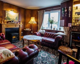 Orchard Lodge & Wolds Restaurant - Scarborough - Living room
