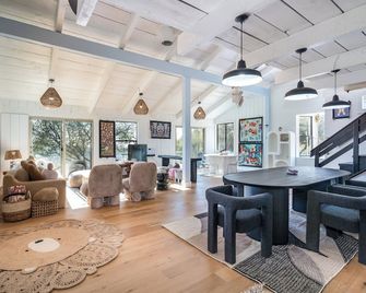 Rocky Ridge Cabin Yosemite - Coarsegold - Lobby