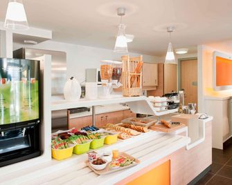 Ibis Budget Chateau Gaillard - Chateau-Gaillard - Buffet