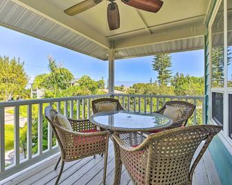 Steps to Ocean and Bay Bradenton Beach Townhome! - Bradenton Beach