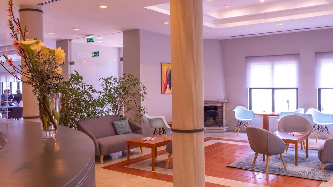 فلاج هوتل براجا