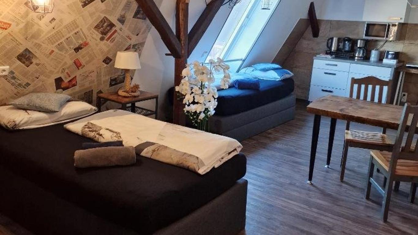 Victory Guesthouse - Handwerker Pension