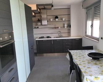 Casa Vacanza Hada - San Giacomo degli Schiavoni - Kuchnia