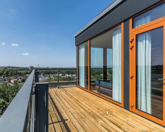 Alpine Hotel by SnowWorld - Landgraaf - Balkón