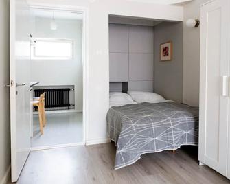 Vintage Modern Apartment by Sea - Eiranranta - Helsinki - Quarto