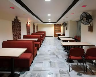 Hotel Omega - Muzaffarnagar - Restaurant