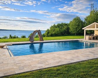 The Hideaway on the Patuxent RiverbrChildren allowed and welcomed to stay. - Prince Frederick - Pool