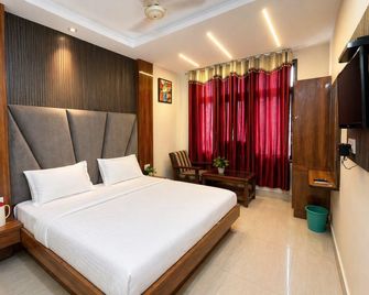 Hotel Sanjeev Palace - Katra - Habitación