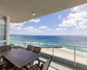 Points North Apartments - Coolangatta - Balcony
