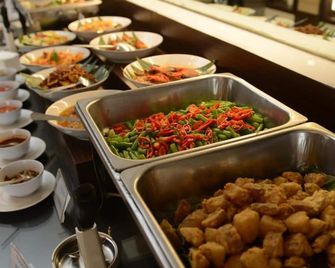 Hotel 88 Jember by WH - Jember - Buffet
