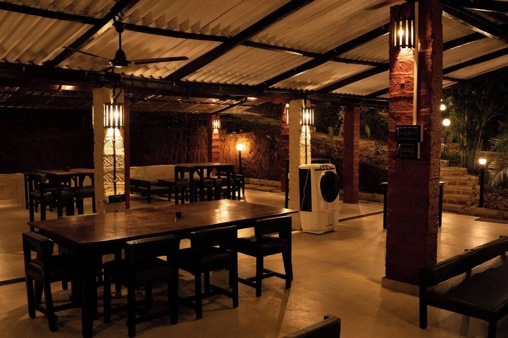 The Inaka Goa - קנקונה - מסעדה