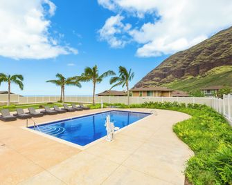 Ocean-Sunset Views Home in Gated Makaha Community wGreat amenities - Waianae - Piscina