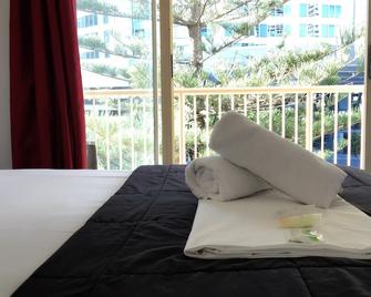 Gold Coast Backpackers - Hostel - Surfers Paradise - Phòng ngủ