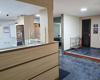 Center Hotel - Duque de Caxias - Receptie