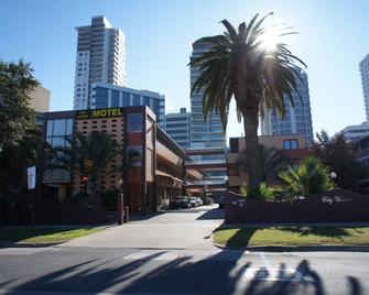 City Waters - Perth - Building