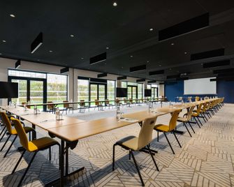 Hyatt House Paris Charles De Gaulle Airport - Roissy-en-France - Meetingruimte