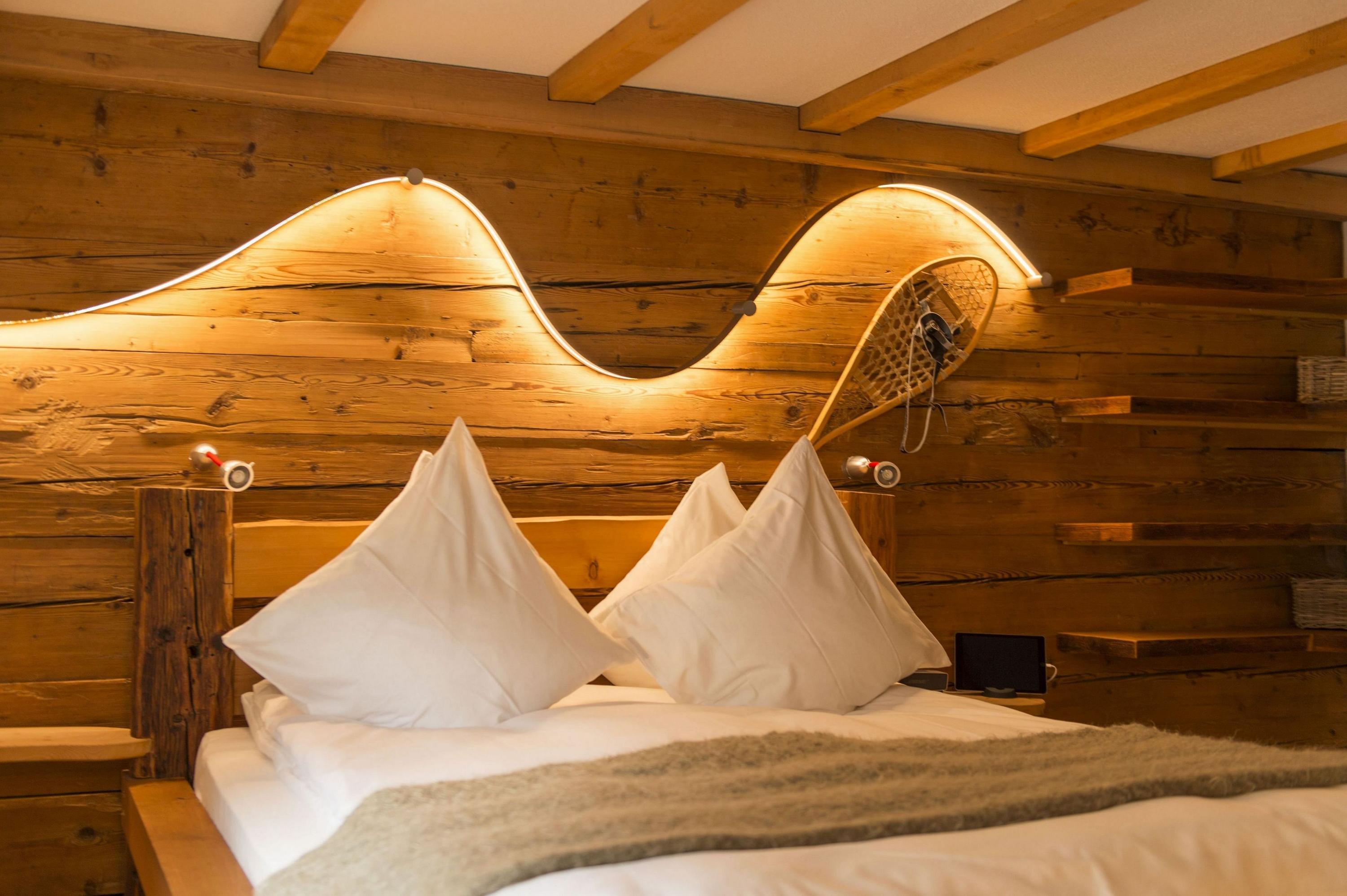 The River House Boutique Hotel C 290 C 5 0 1 . Andermatt