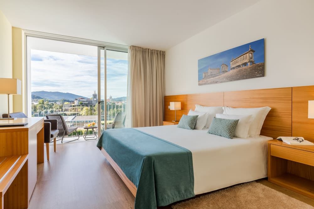 Luna Arcos Hotel Nature & Wellness - Arcos de Valdevez - Спальня