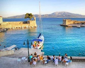 Spon Boutique Hotel - Nafpaktos