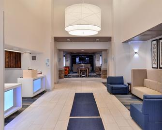 Holiday Inn Express Woodland - Woodland - Lobby