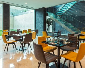 Hf Fénix Music - Lisboa - Restaurante