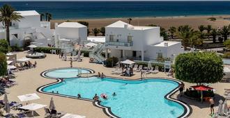 Hotel Lanzarote Village - Puerto del Carmen - Basen