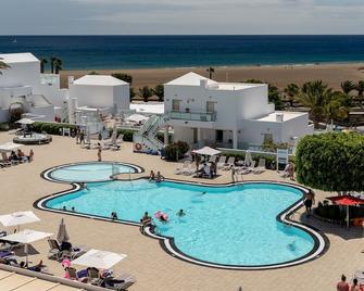 Hotel Lanzarote Village - Πουέρτο Ντελ Κάρμεν - Πισίνα
