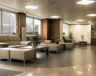 Hôtel La Source - Lourdes - Lobby