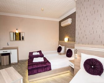 Olimpiyat Hotel Izmir - Esmirna